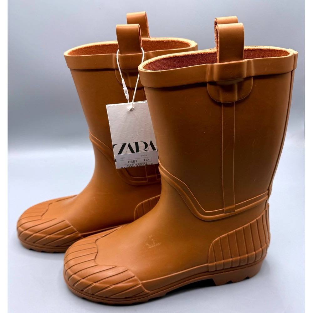 Zara Kids Rubber Rain Boots Camel Tan Waterproof Lug Sole EU 34 2002/631/102
